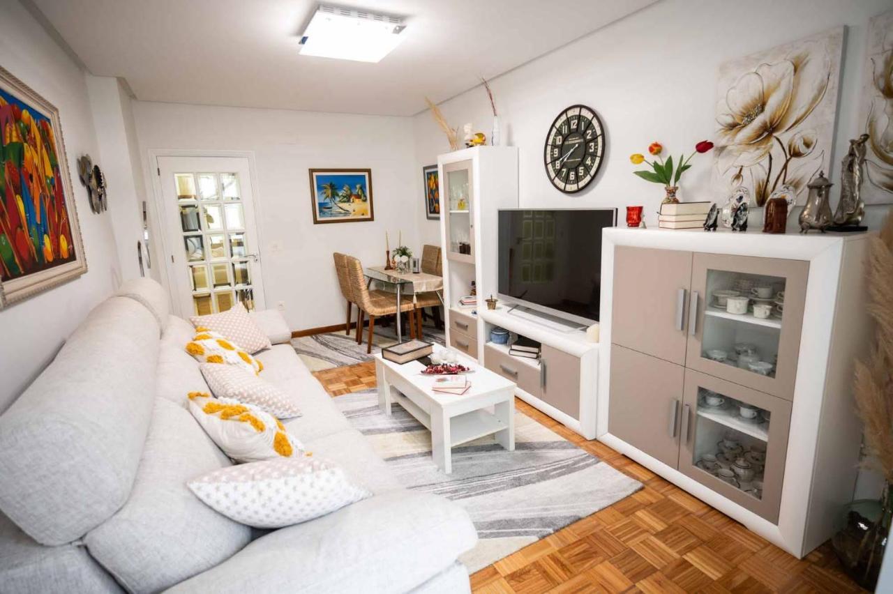 Piso Mila Apartment Ourense Ngoại thất bức ảnh