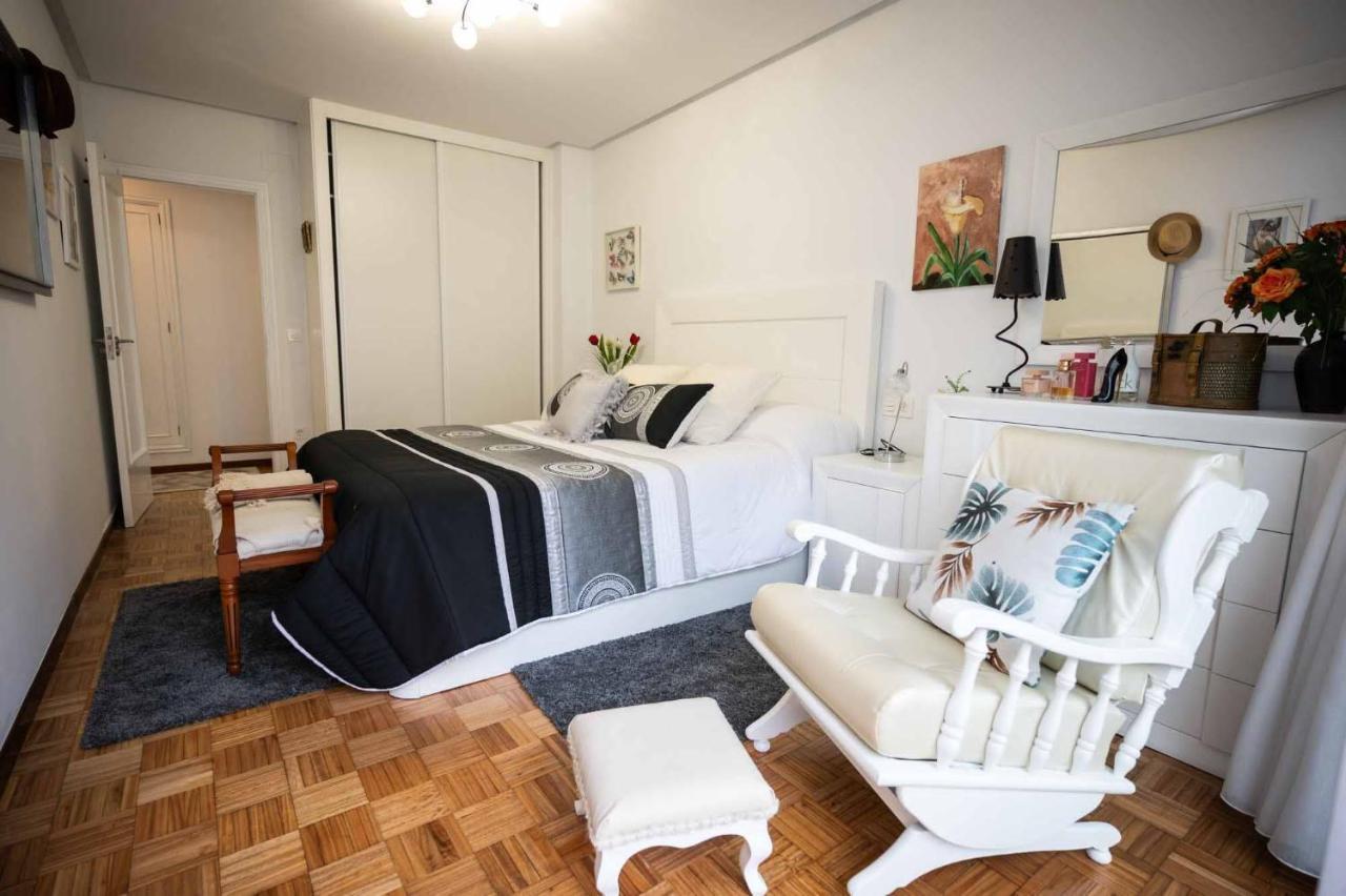 Piso Mila Apartment Ourense Ngoại thất bức ảnh