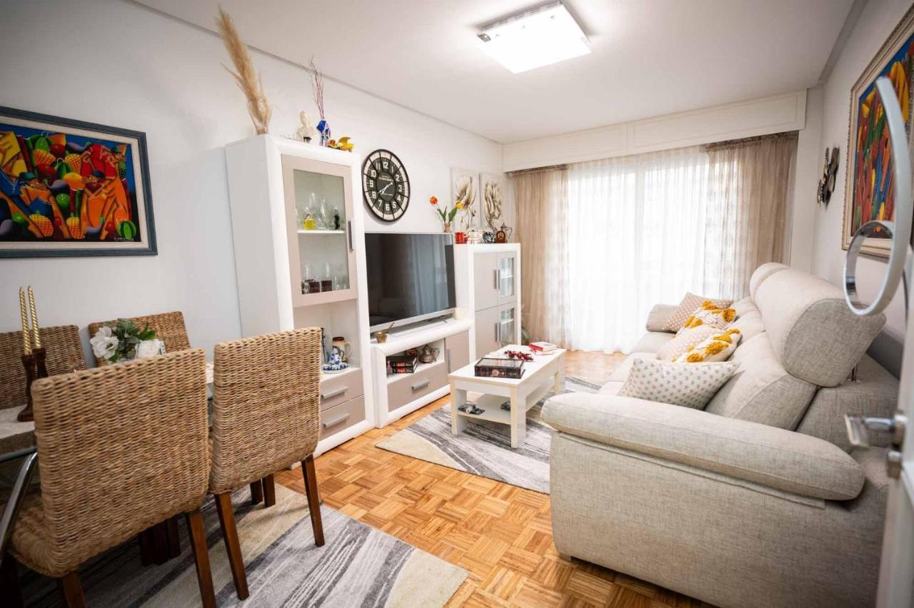 Piso Mila Apartment Ourense Ngoại thất bức ảnh