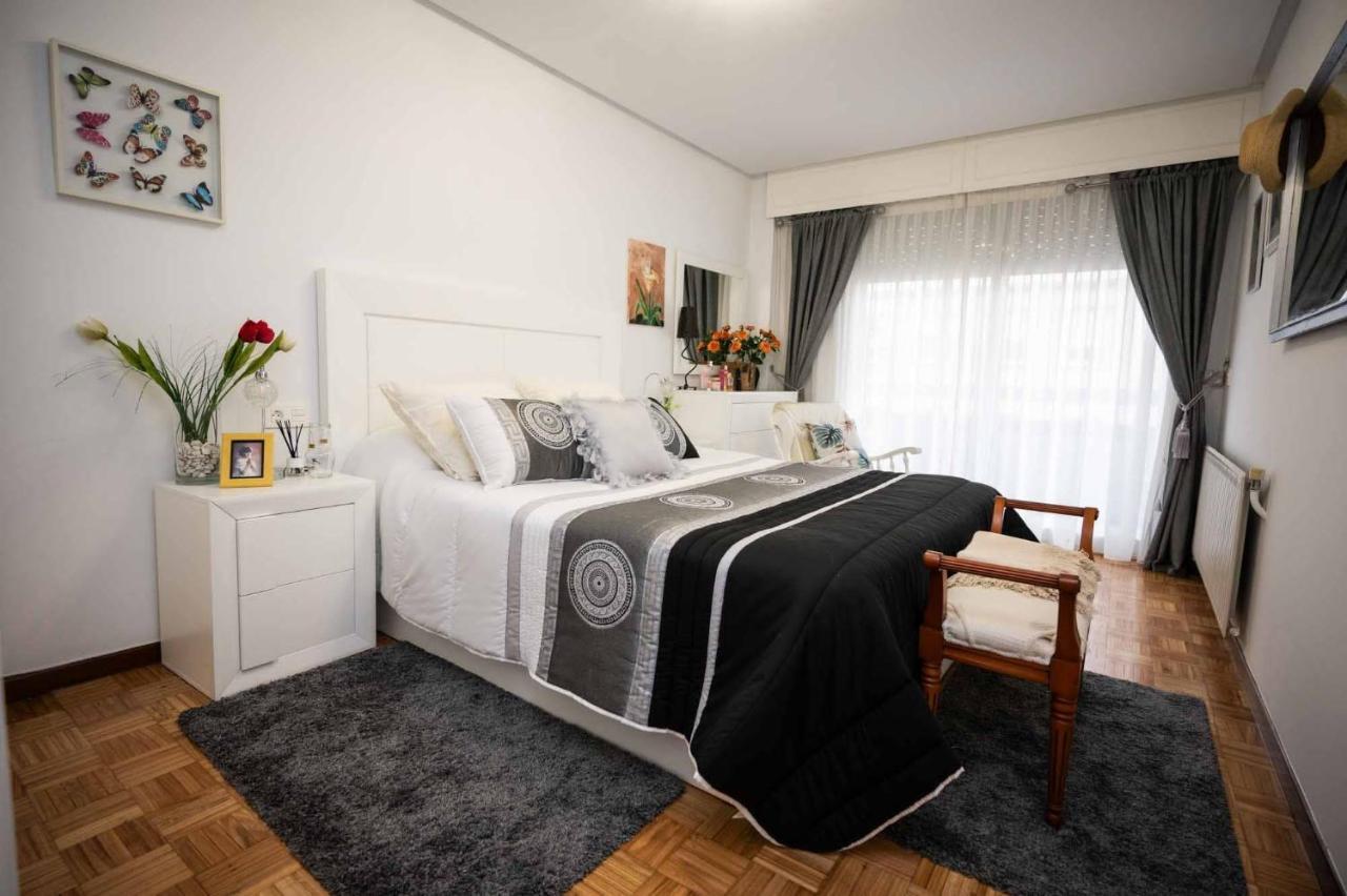 Piso Mila Apartment Ourense Ngoại thất bức ảnh