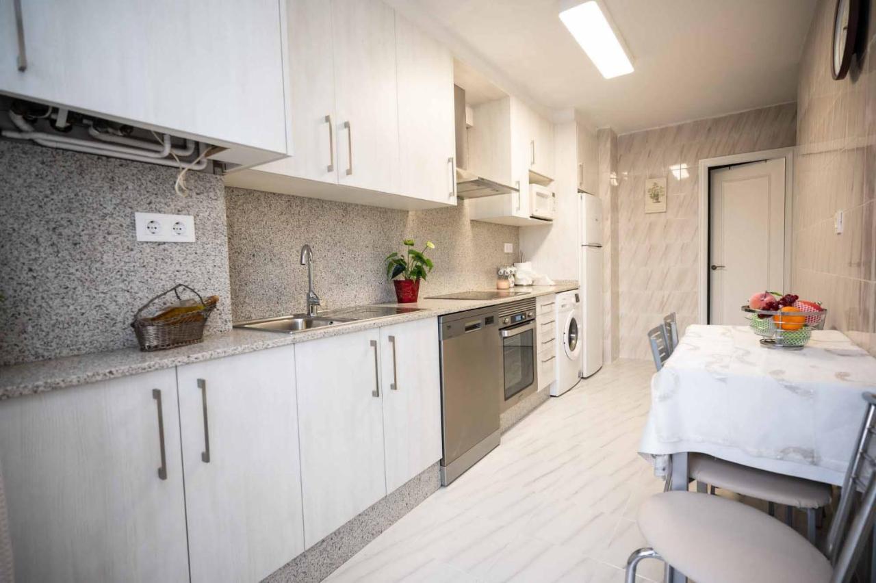 Piso Mila Apartment Ourense Ngoại thất bức ảnh