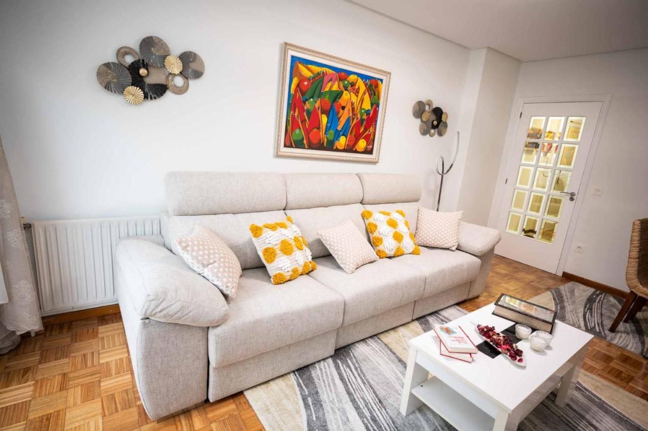 Piso Mila Apartment Ourense Ngoại thất bức ảnh